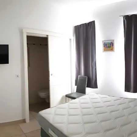Appt T2 Meuble-juan Les Pins-logt 10 Antibes